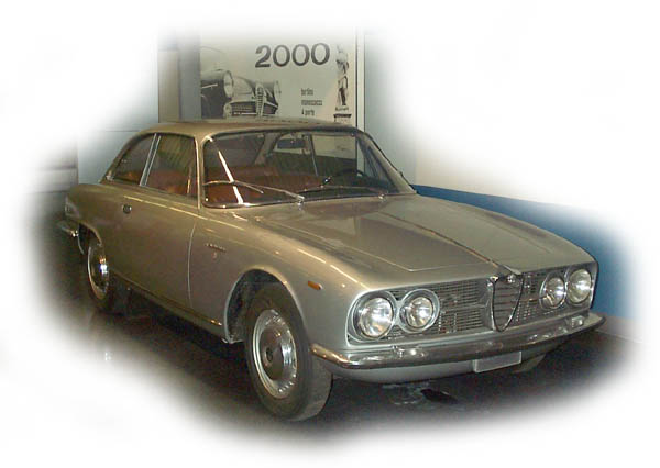 Ein Alfa-Romeo 2000 Sprint von 1960