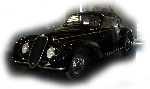 Ein Alfa-Romeo 6C 2500 Sport von 1939