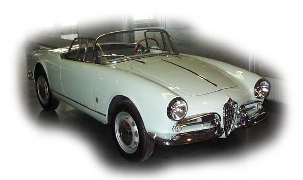 Ein Alfa-Romeo Giulietta Spider von 1955