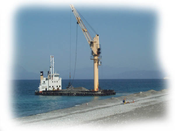 Hier kommt der Sand für'n Strand, im Nachbarort