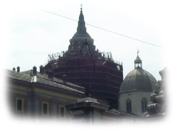 Duomo, eingerüstet und geschlossen