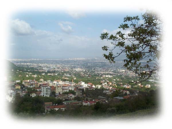 Blick auf Salerno, bevor es den Berg hoch geht